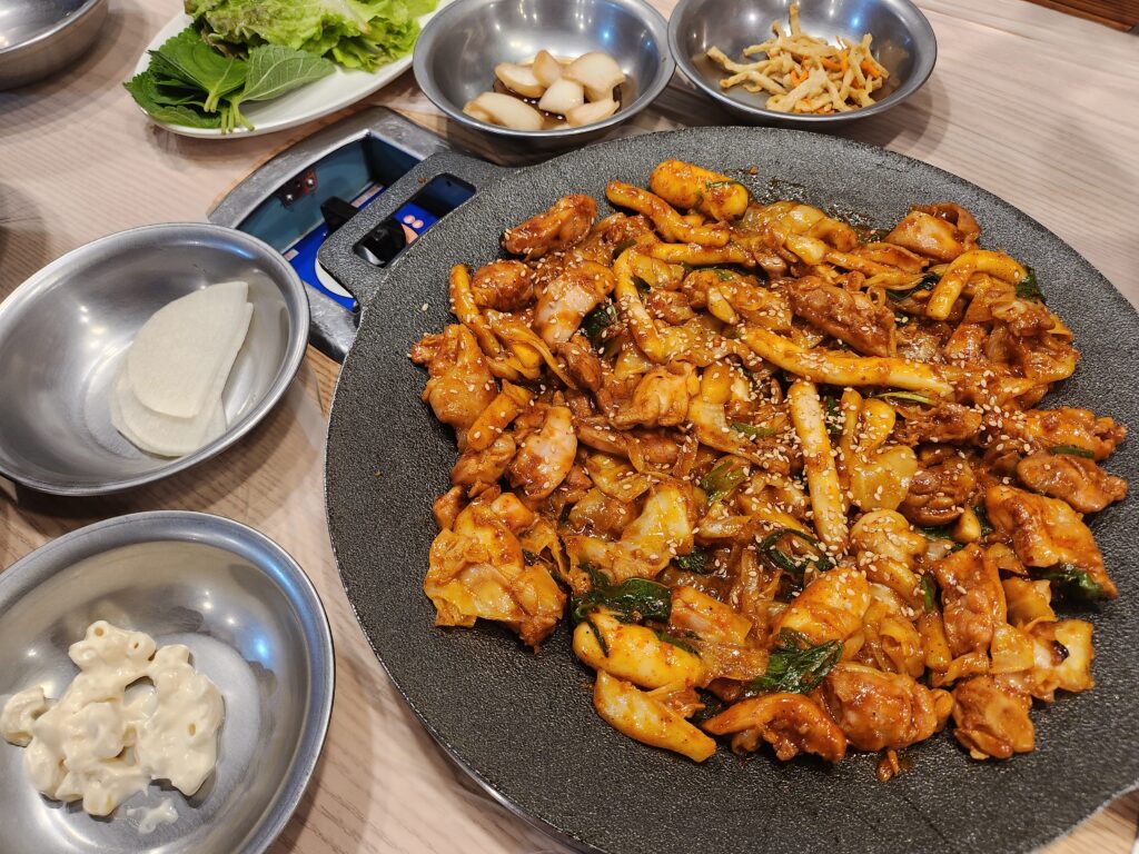 포항맛집 어리닭갈비, 맛은 있지만 아쉬운 볶음밥